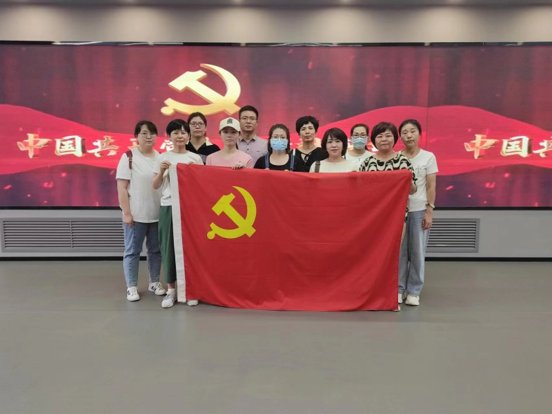 “学家风 树家风”我院行政第二党支部组织党员参观学习